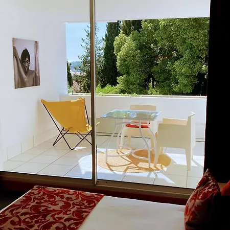Pamela Hotel 3*