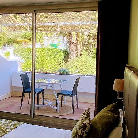 Pamela Hotel 3*