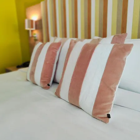 Royal Pamela 3* Cassis