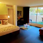 Pamela Otel Cassis