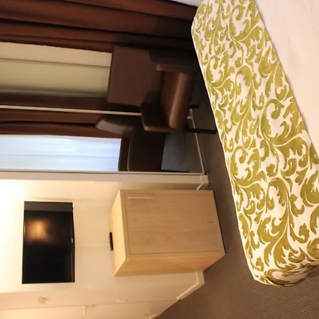 Hotel Royal 3*