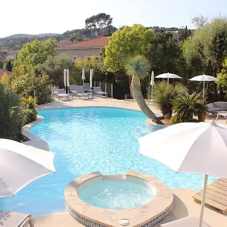 Hotel Royal 3*